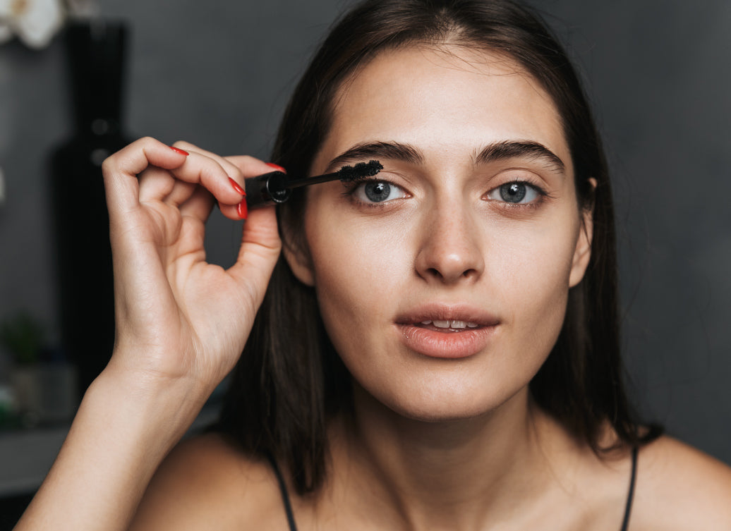 What Kind Of Makeup Should I Wear If I Have Blepharitis?