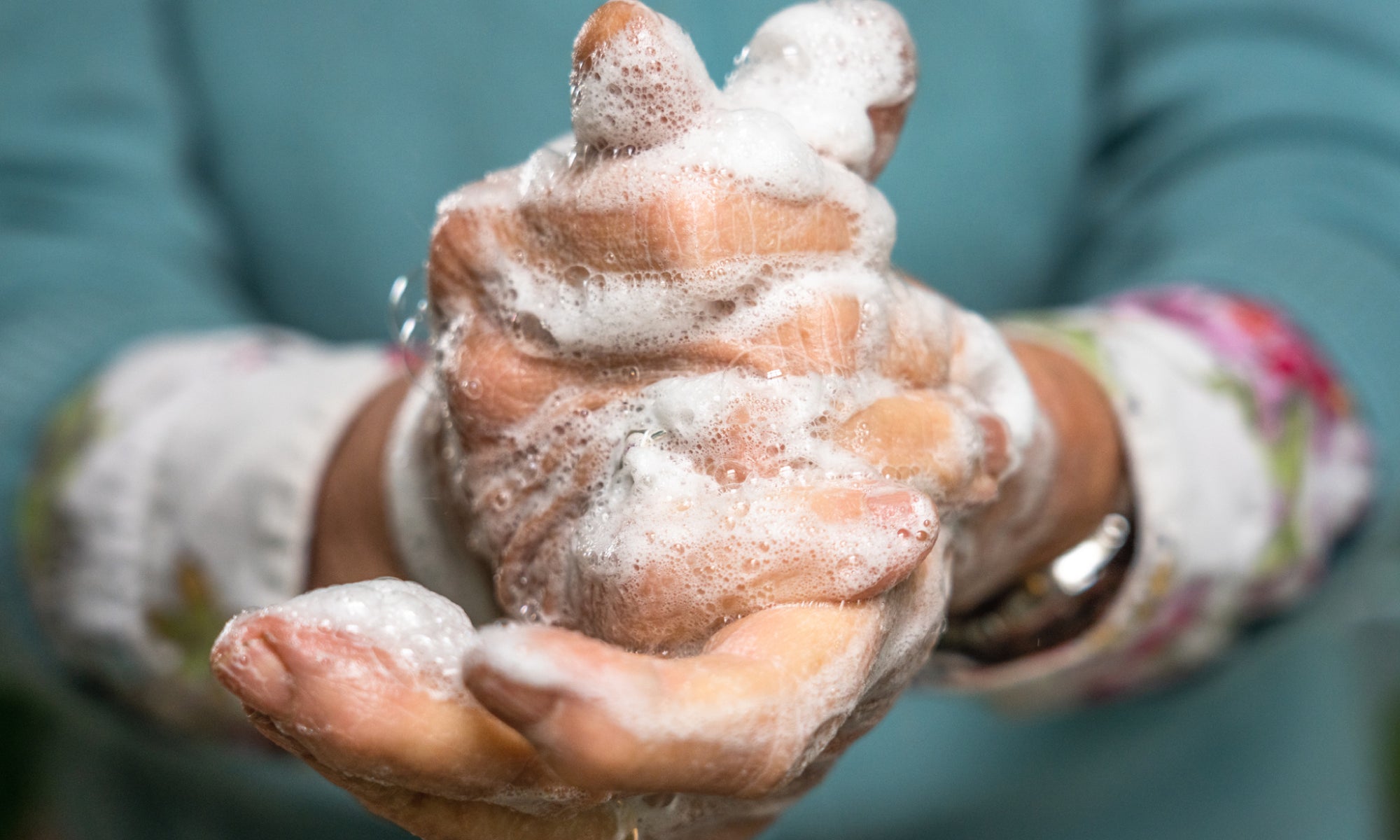 How To Calm A Hand Eczema Flare-Up From Hand Washing